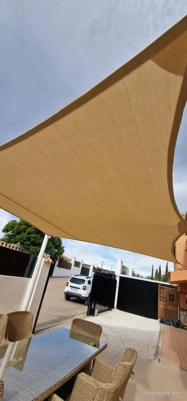 Vela de sombra, instalado por Toldobox